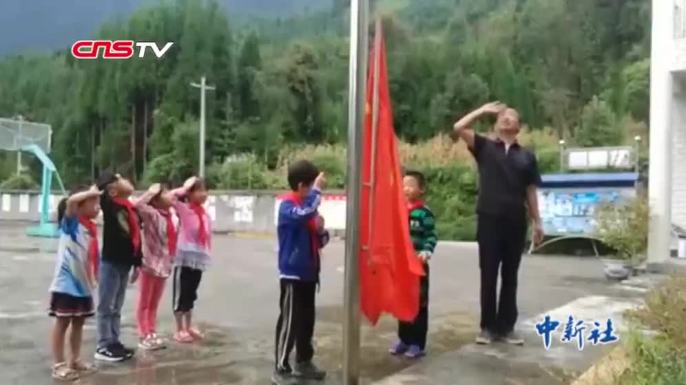 [视频]爱你的方式有千万种，我爱你中国！